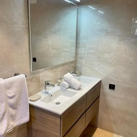Superbe Appartement Pres De La Plage Et Du Centre Ville Saint-Tropez Extérieur photo